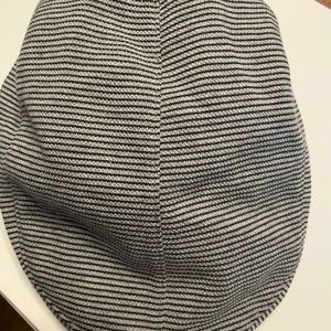 Uniqlo Cap - beret